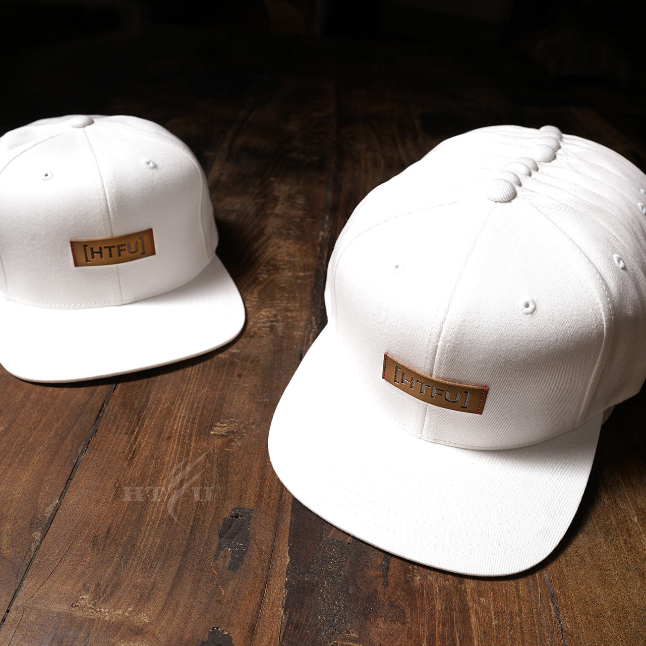 Censor Bar Snapback - White