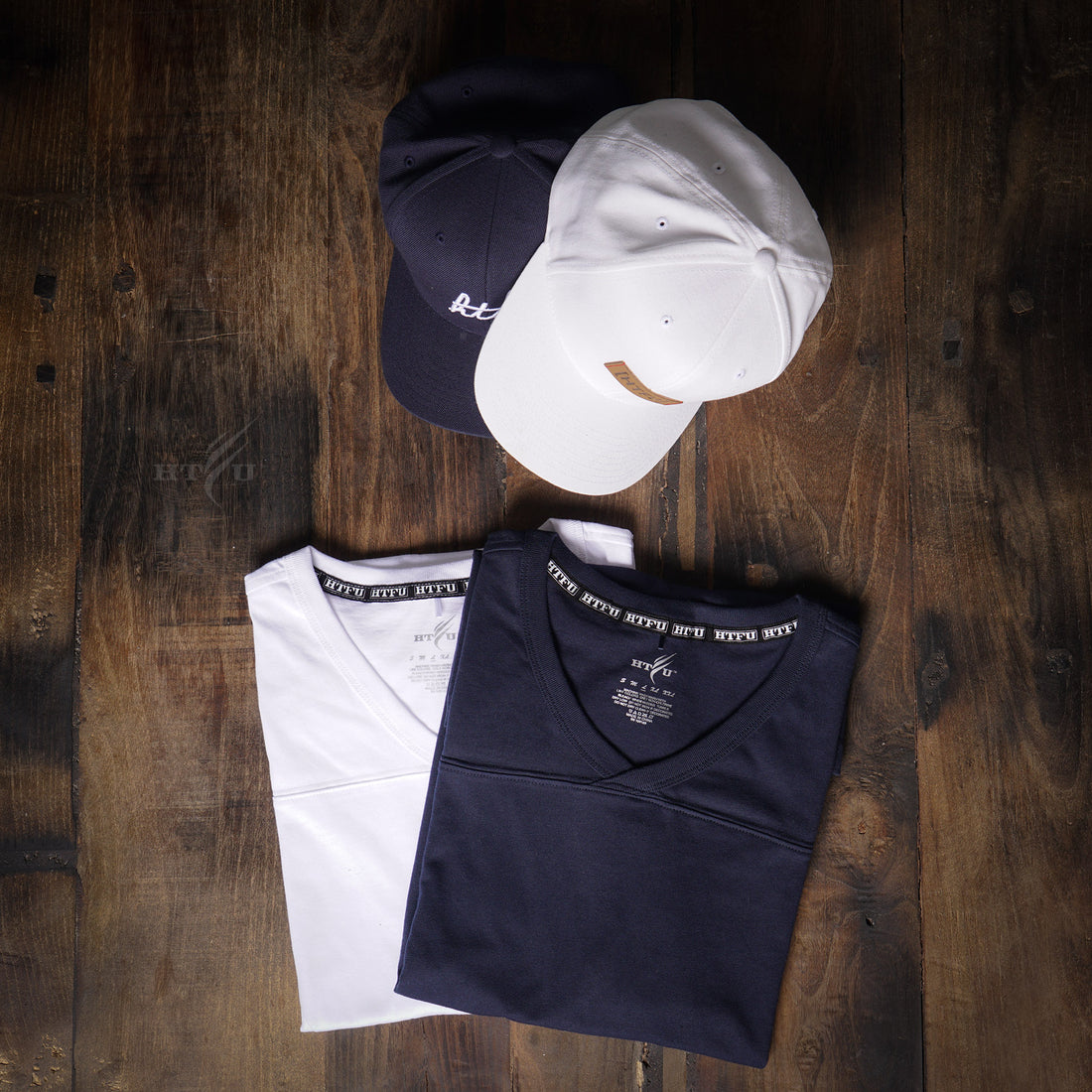 Street V - White